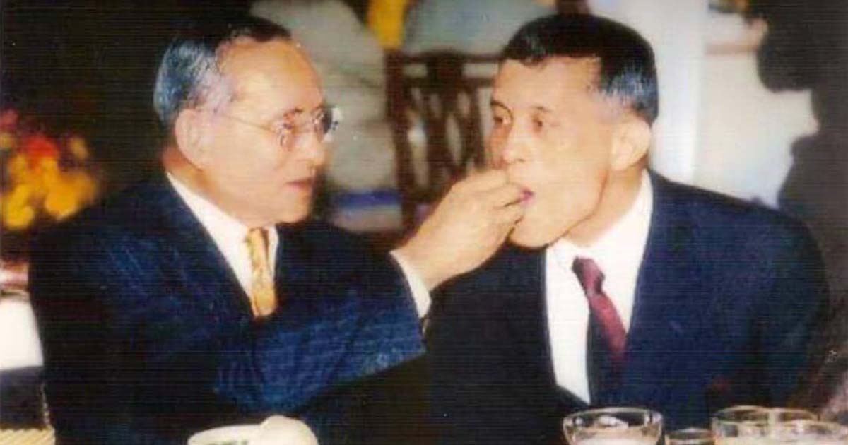 ย้อนคำสอนของ พ่อหลวง ร.๙ ทรงสอน ในหลวง ร.๑๐